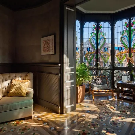 فندق Around Exclusive 4*